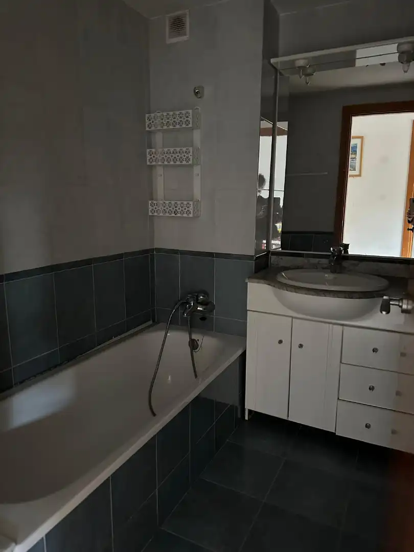 Bany de Pis en venda en Salou amb Calefacció, Terrassa i Piscina comunitària
