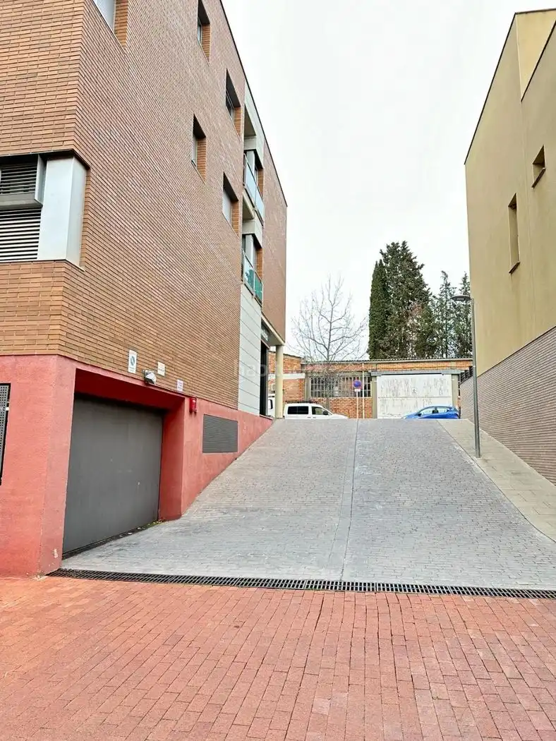 Individual for sale in Carrer Federica Montseny 3, imagen 4
