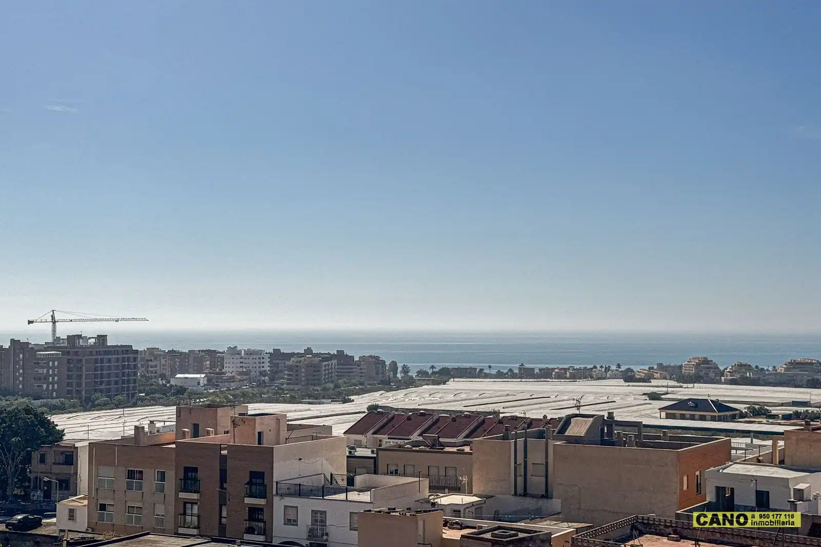 Vista exterior de Piso en venta en Roquetas de Mar con Aire acondicionado, Calefacción y Terraza