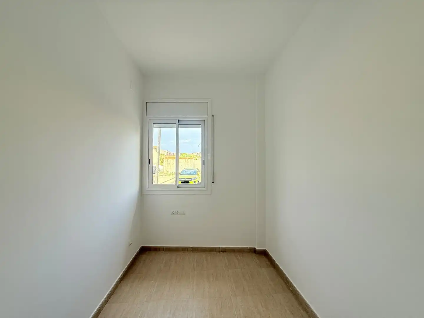 Bedroom of Flat for sale in Deltebre