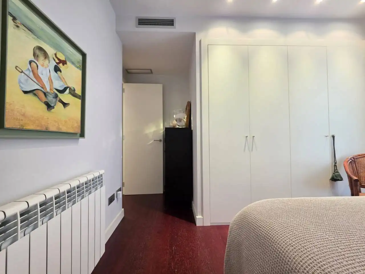 Schlafzimmer von Wohnungen zum Verkauf in Barcelona mit Klimaanlage, Heizung und Parkett