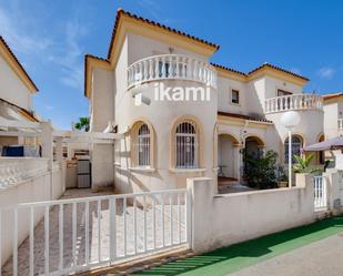 Exterior view of House or chalet for sale in Torrevieja  with Air Conditioner, Heating and Terrace