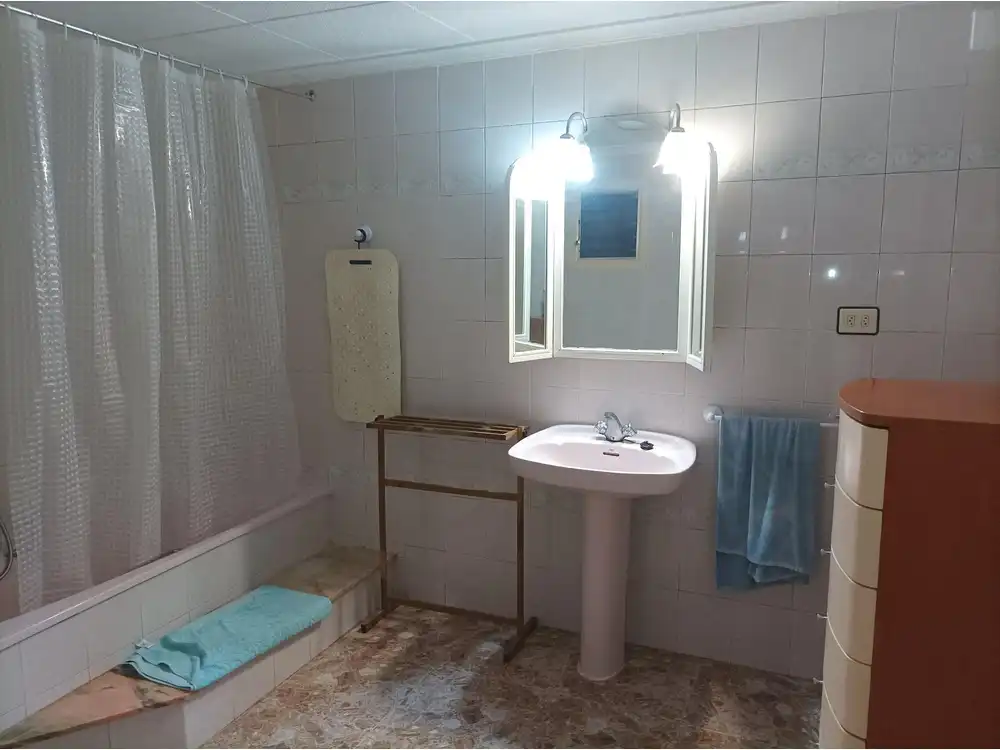 Bany de Casa o xalet en venda en La Jana amb Terrassa i Moblat