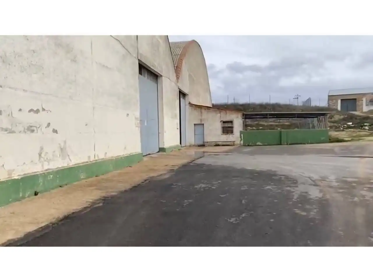 Industriegebäude zum Verkauf in Tébar, imagen 9