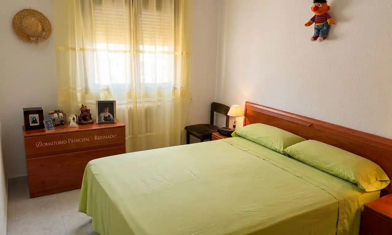 Habitación de Casa o chalet en venta en El Casar de Escalona con Aire acondicionado, Calefacción y Jardín privado