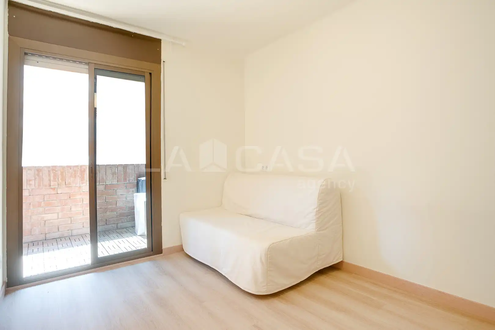 Habitación de Piso en venta en Barcelona con Calefacción y Balcón