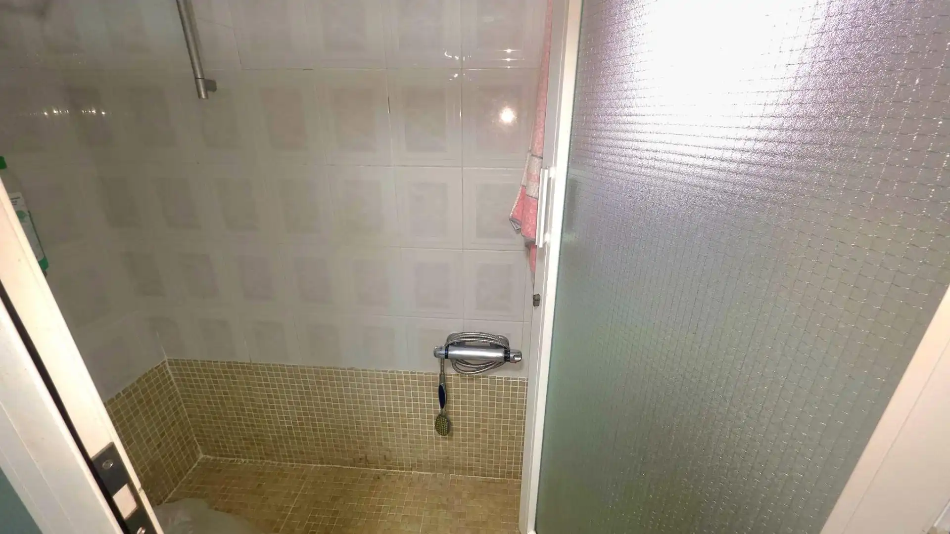 Bathroom of Houses for sale in Confrides  with Air Conditioner, Heating and Terrace