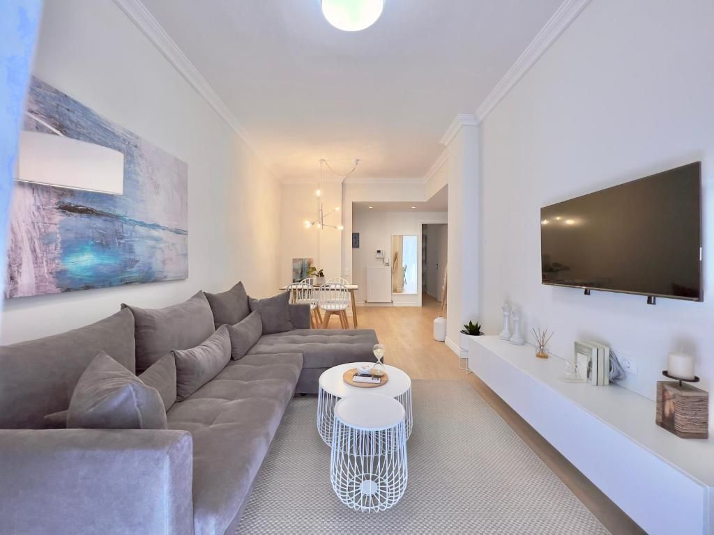 Living room of Flat for rent in Terrassa  with Air Conditioner, Furnished and Pets allowed