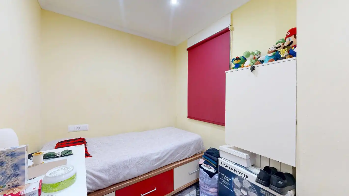 Schlafzimmer von Dachboden zum Verkauf in Foios mit Klimaanlage, Heizung und Terrasse