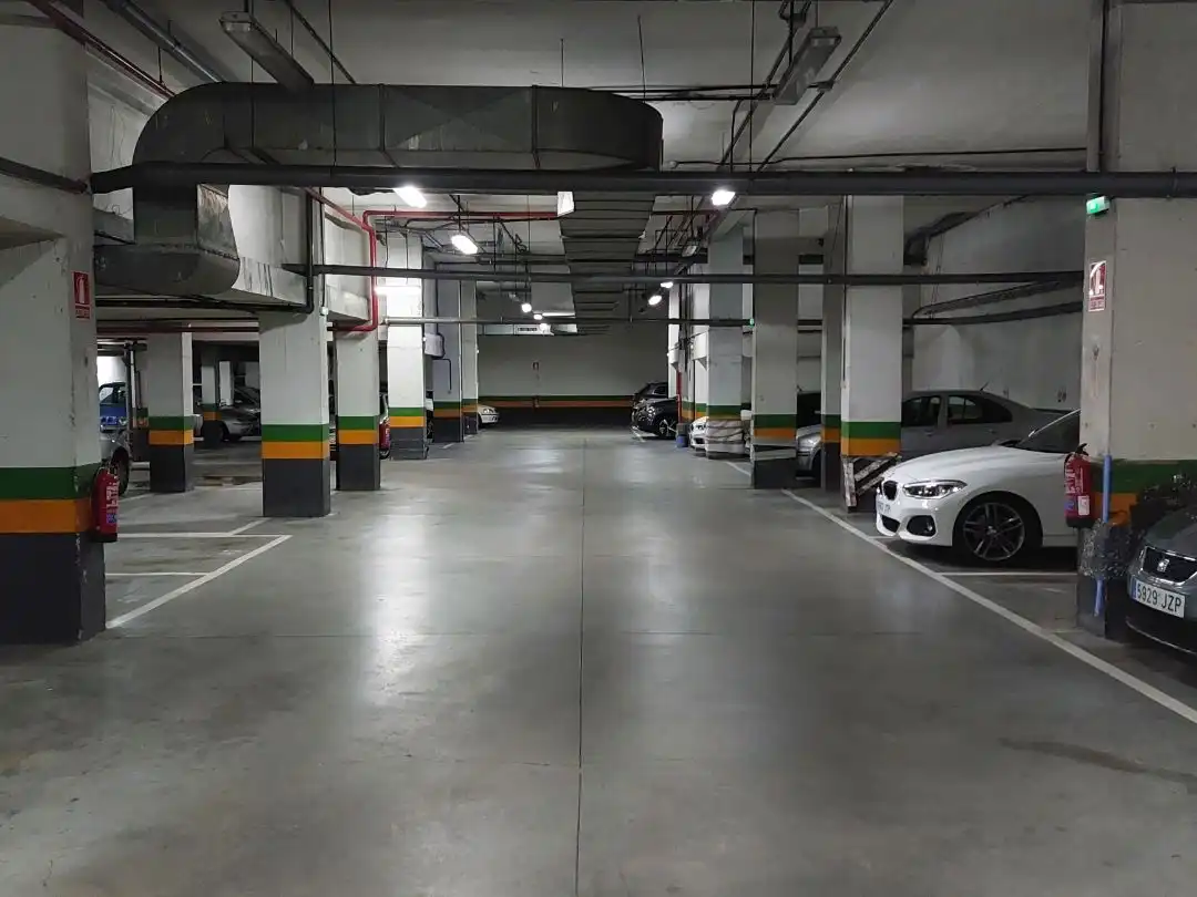 Parkplatz von Garage zur Miete in Alcorcón