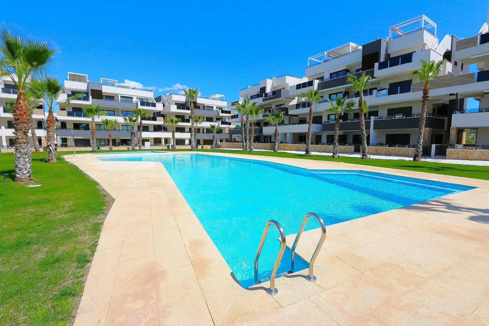 Swimming pool of Flat for sale in Orihuela  with Heating and Swimming Pool
