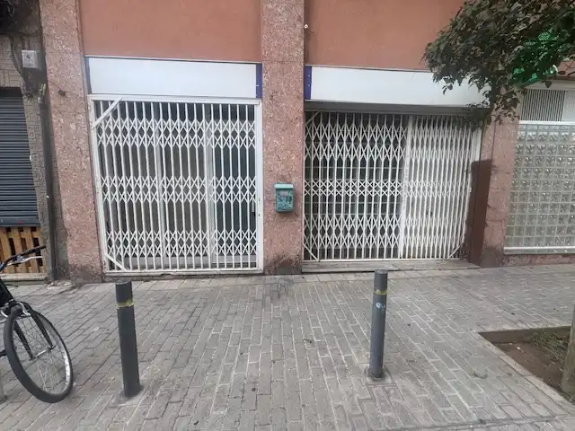 Aparcament de Local de lloguer en Sant Andreu