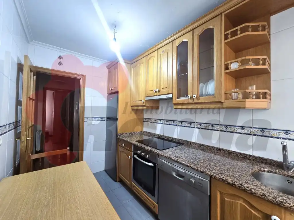 Appartement avec ascenseur à louer à San Roque - As Fontiñas