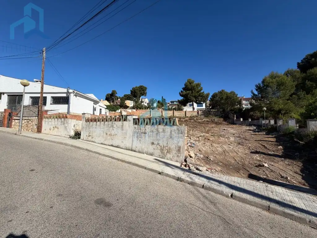 Residential land for sale in Calle Llimoners Dels, imagen 2