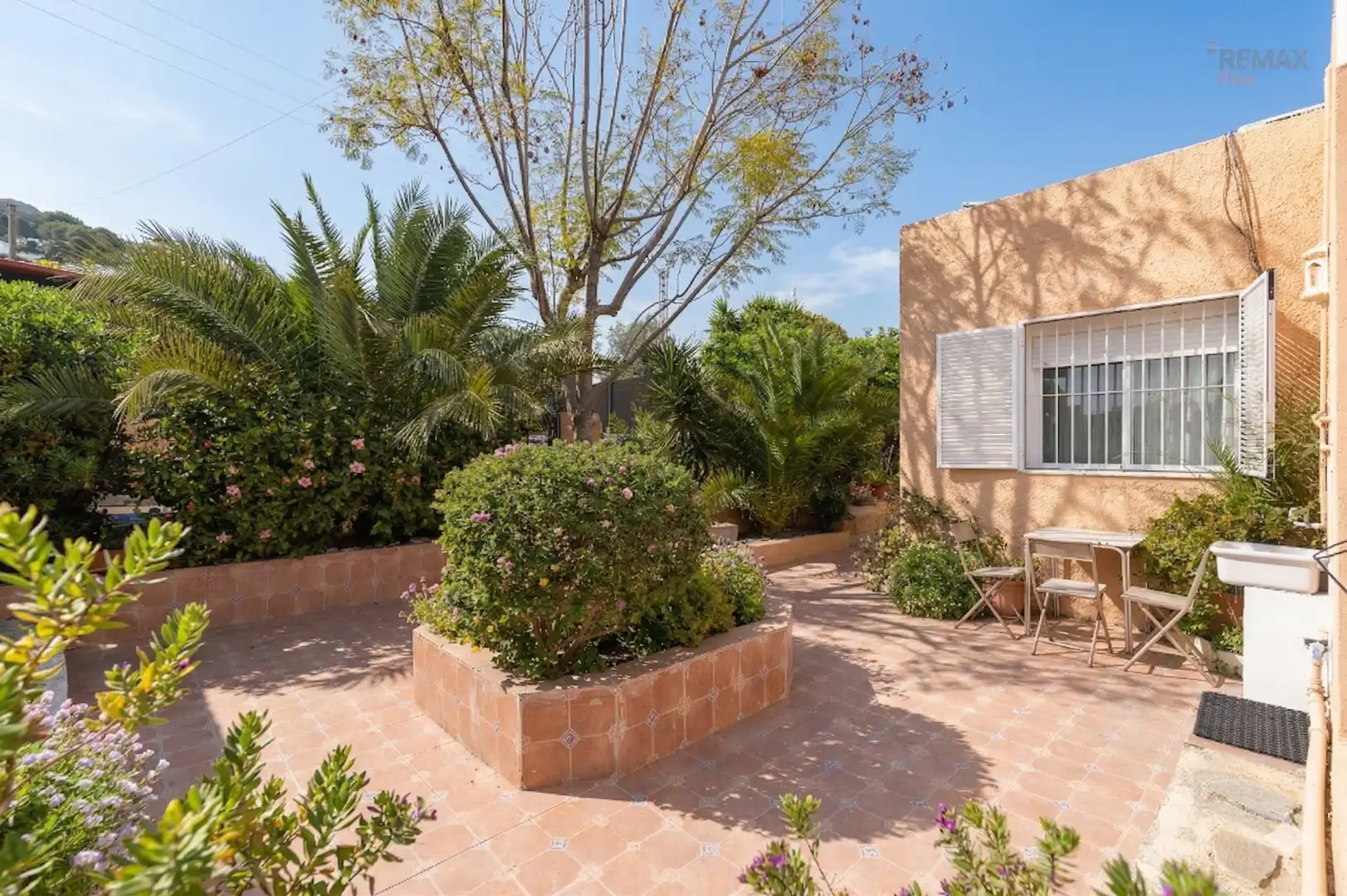 Detached house with pool for sale in Calle Águilas, imagen 2