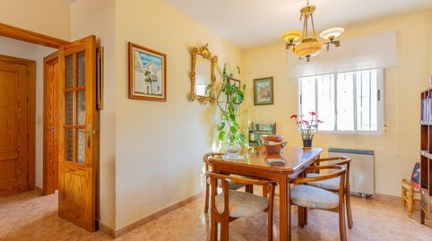 Foto 4 de Casa adosada en venta en Calle del Río Genil, Cúllar Vega, Granada