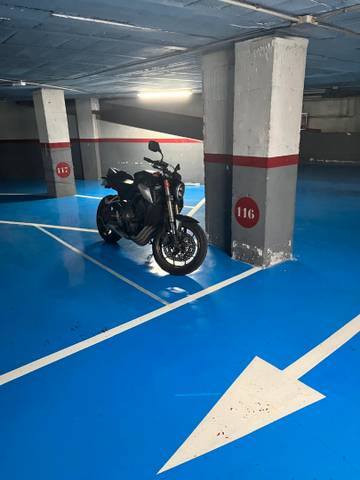 Garaje en Alquiler en Avinguda Sant Esteve, 30 en Sant Miquel