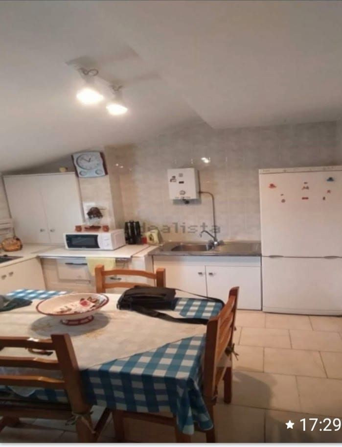 Cuina de Pis en venda en Nalda amb Calefacció, Moblat i Forn
