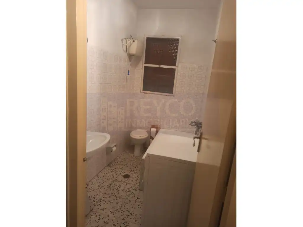 Bany de Apartament en venda en Badarán