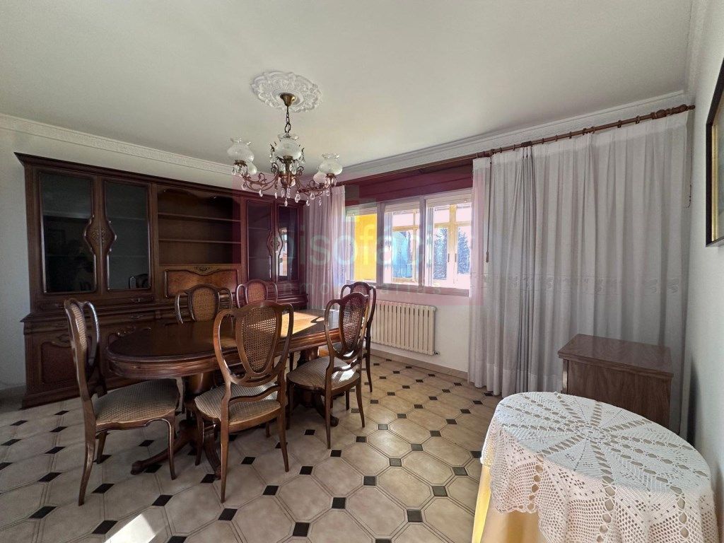 Comedor de Piso en venta en Lugo Capital