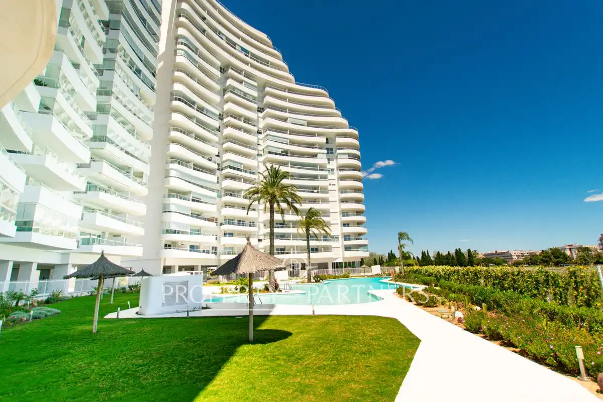 Vista exterior de Ático en venta en Canet d'En Berenguer con Aire acondicionado, Calefacción y Jardín privado