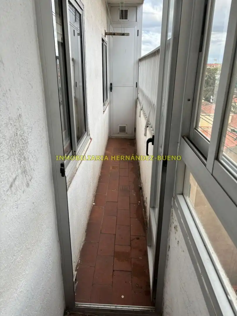 Àtic amb ascensor de lloguer a Garrido, imagen 11