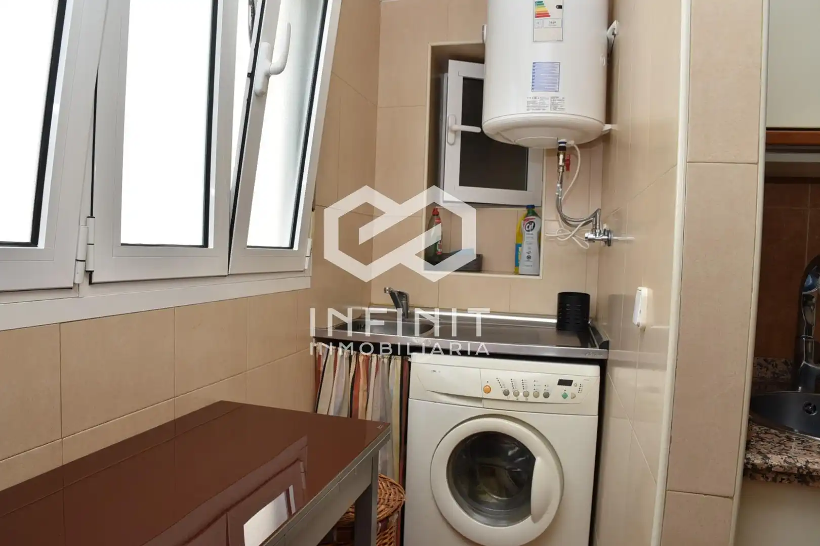 Kitchen of Flat for sale in Val