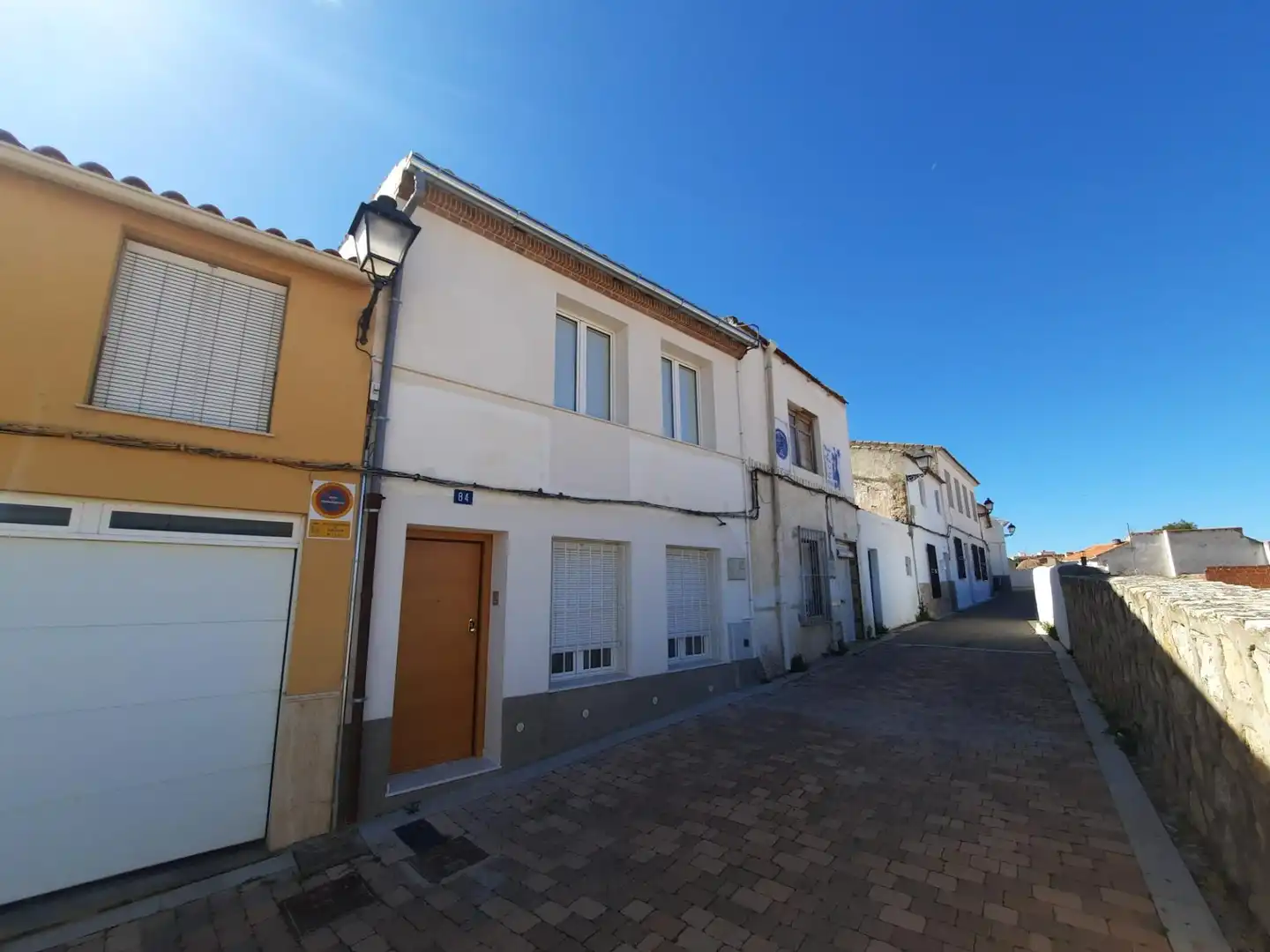 Vista exterior de Casa o chalet de alquiler en Almansa con Calefacción y Amueblado