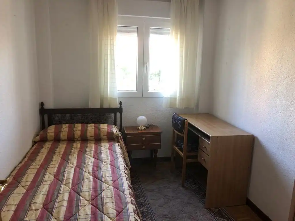 Bedroom of Flat for rent in Madrid  with Air Conditioner, Parquet flooring and Terrace