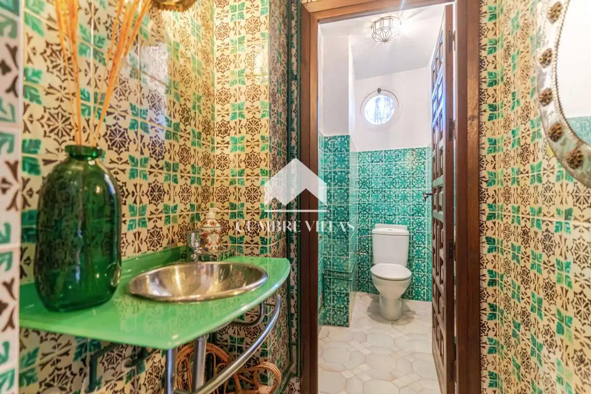 Baño de Casa o chalet en venta en Salobreña con Calefacción, Jardín privado y Terraza
