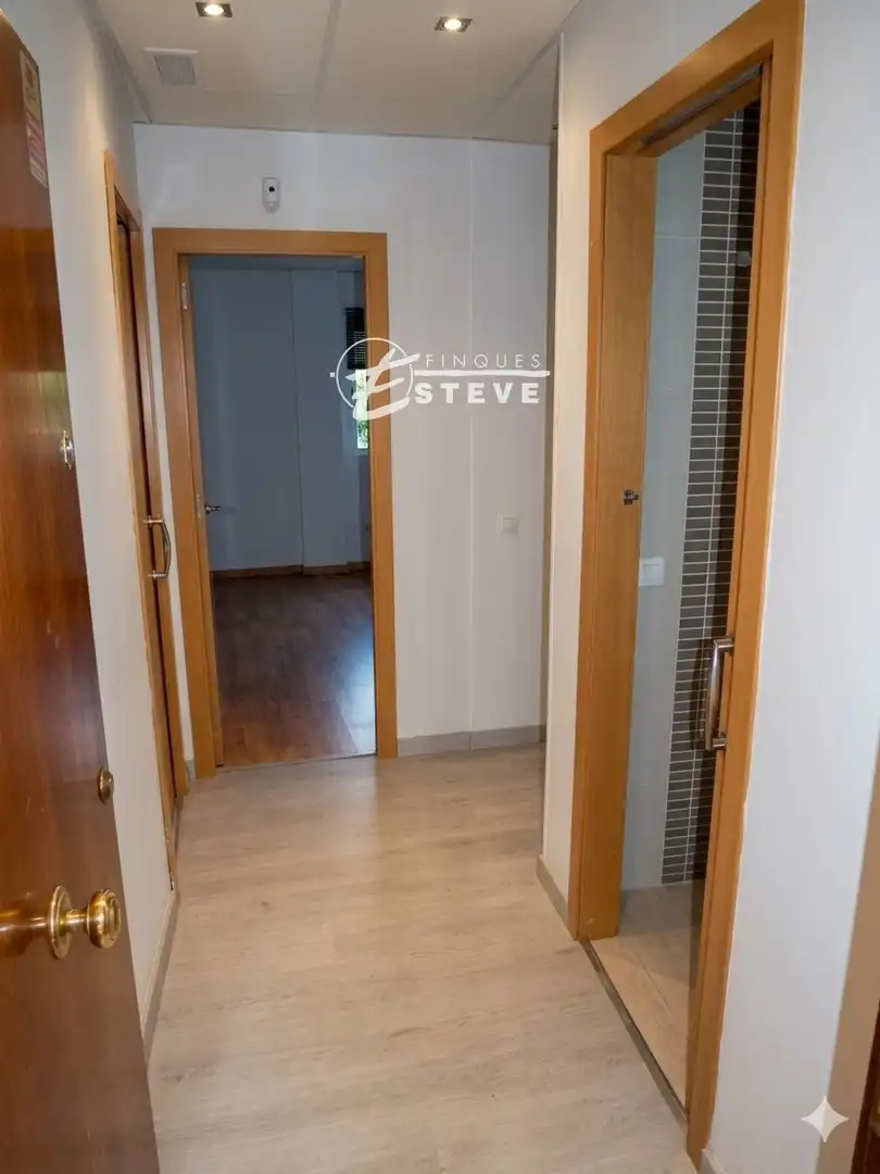 Business premises for sale in Sant Vicenç, imagen 4