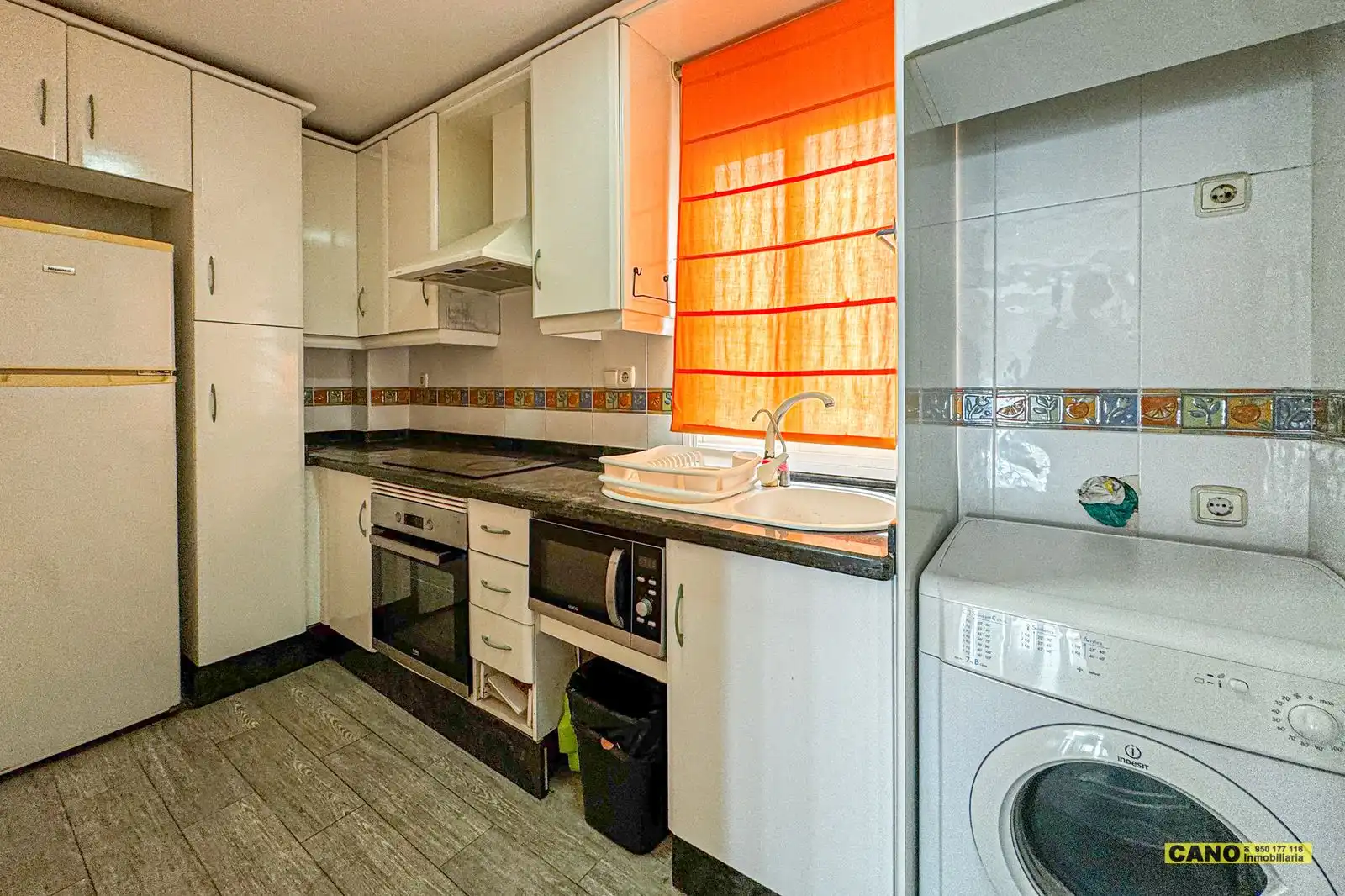 Cocina de Piso en venta en Los Molinos - Villa Blanca
