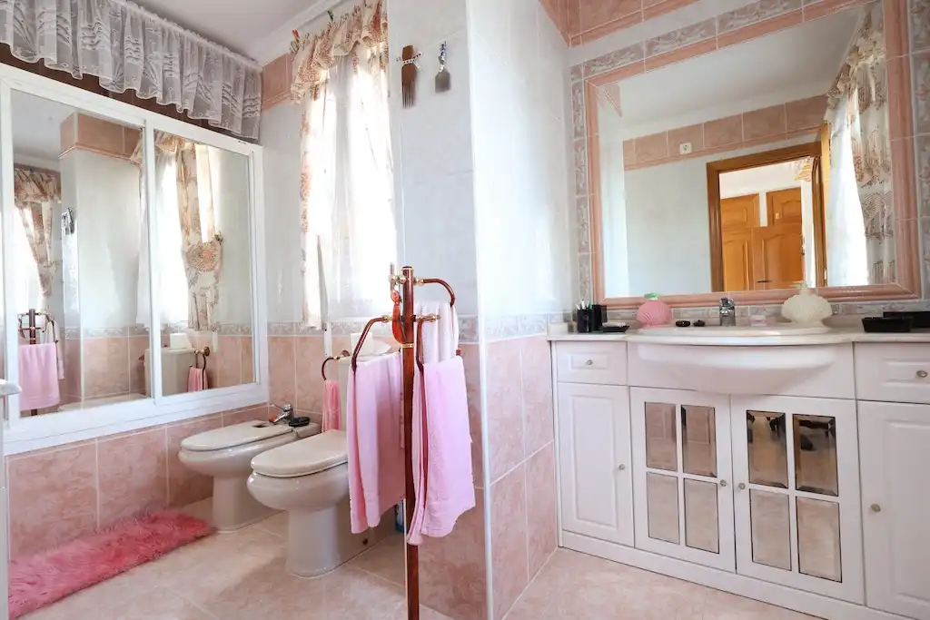 Baño de Casa o chalet en venta en Orihuela con Aire acondicionado, Calefacción y Terraza