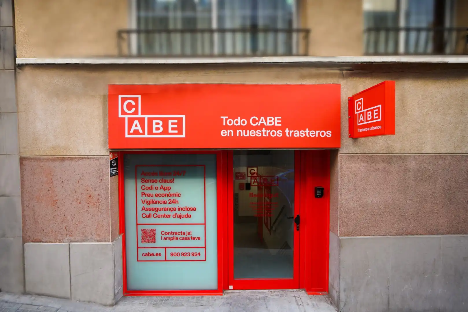 Vista exterior de Trastero de alquiler en Terrassa con Alarma