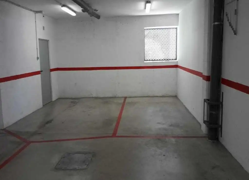 Parking for sale in LLUIS COMPANYS, imagen 7