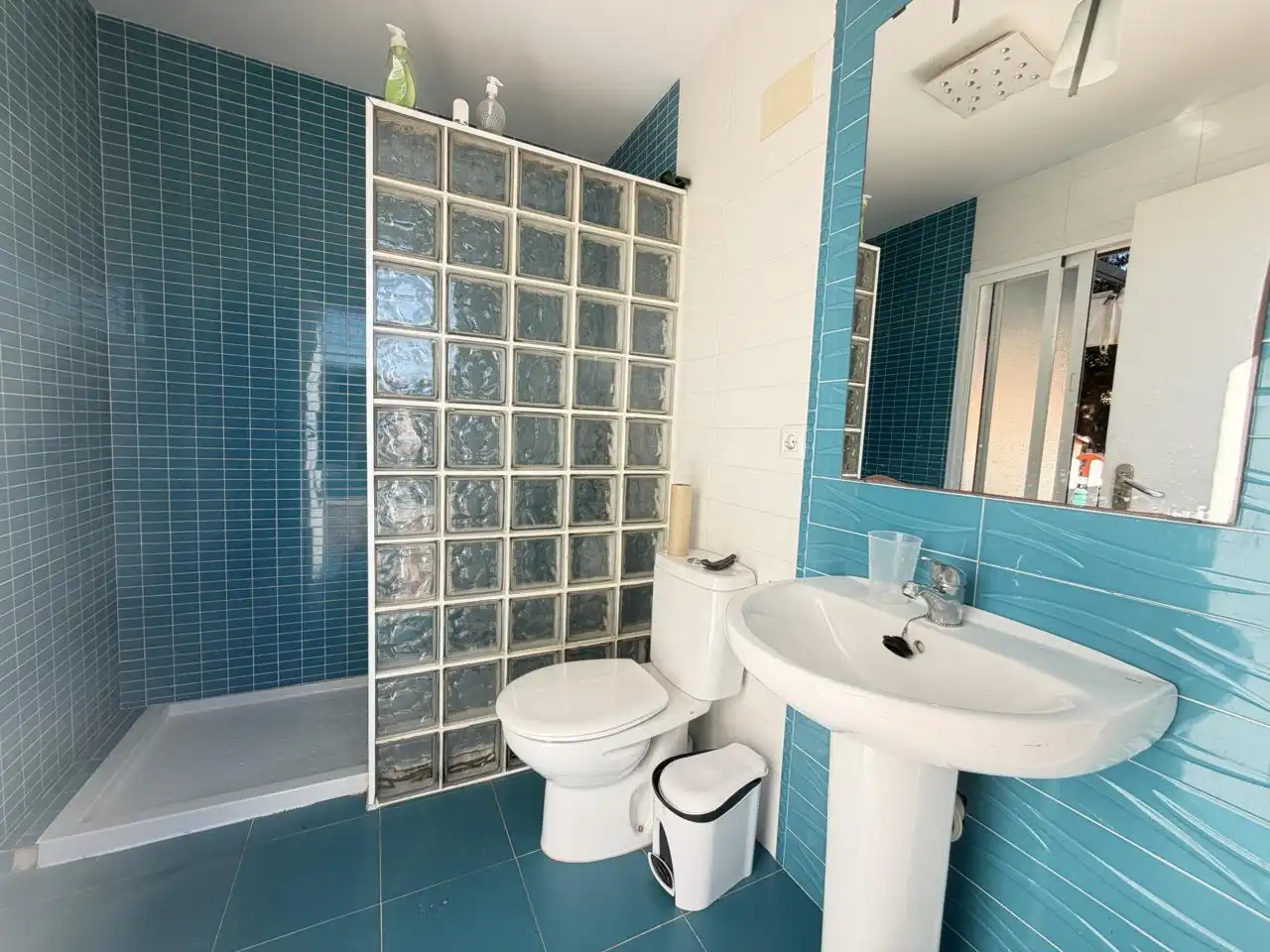 Bathroom of Houses for sale in Almendralejo