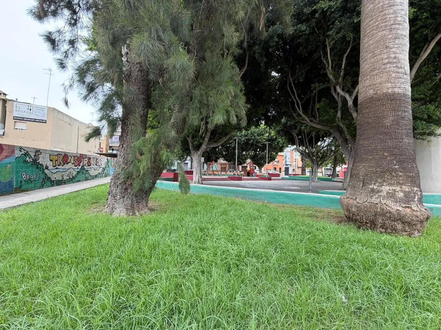 Flat with terrace for sale in Casc Urbà, imagen 3