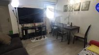 Living room of Flat for sale in  Madrid Capital  with Air Conditioner, Heating and Parquet flooring