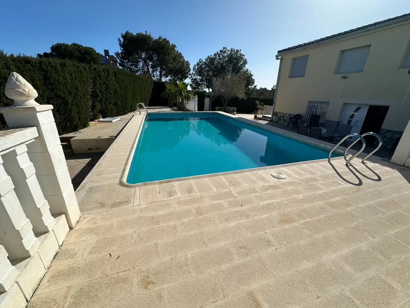 Detached house with pool for sale in Montserrat, imagen 3