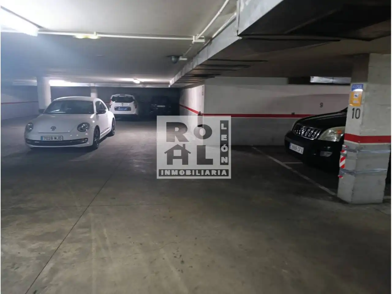 Parking of Duplexes for sale in León Capital   with Heating, Parquet flooring and Terrace