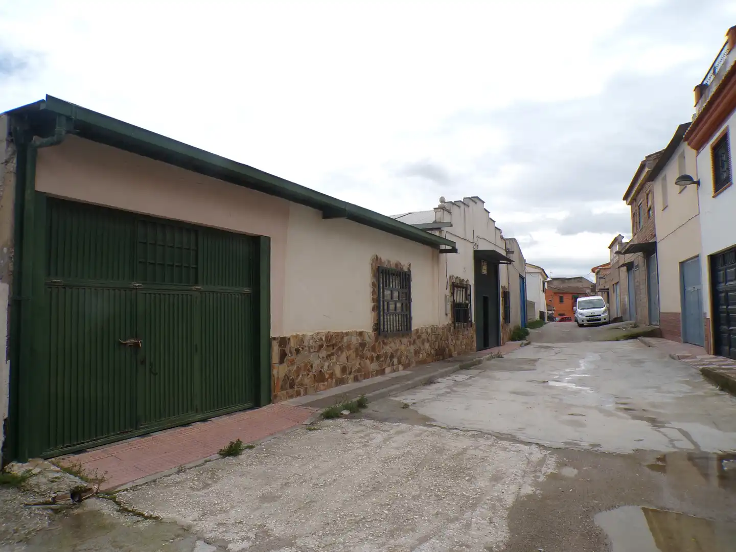 Terreno industrial en venta en Pinos Puente