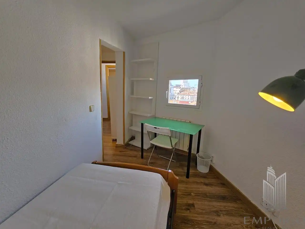 Flat for rent in Del Espejo, Palacio