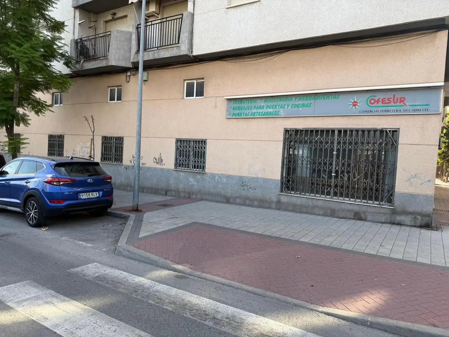 Local comercial en venta en Calle de las Flores 8, imagen 3