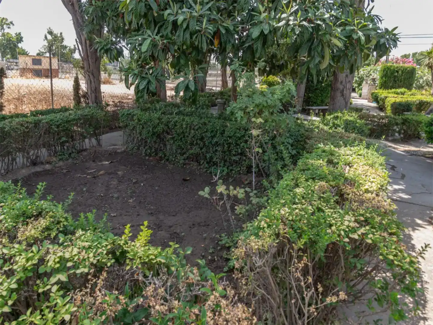 Piso en venta en Granada con Jardín privado y Piscina