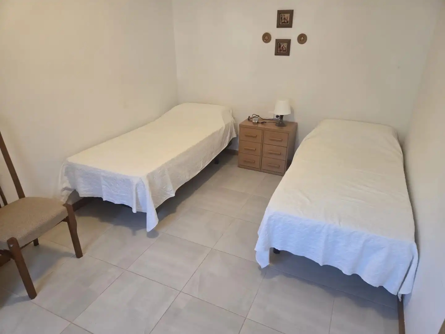 Habitación de Apartamento de alquiler en Benicarló con Aire acondicionado, Calefacción y Terraza