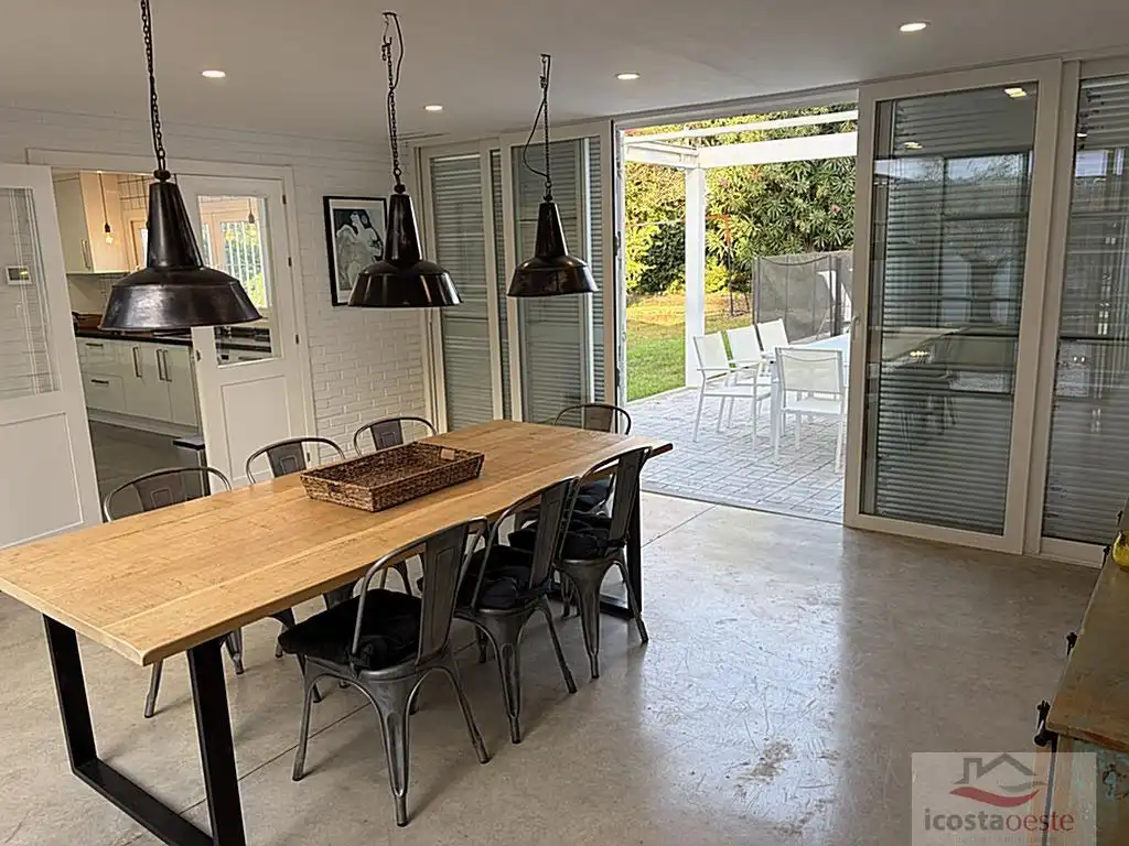 Villa con piscina in vendita a Vistahermosa - Fuentebravía, imagen 2