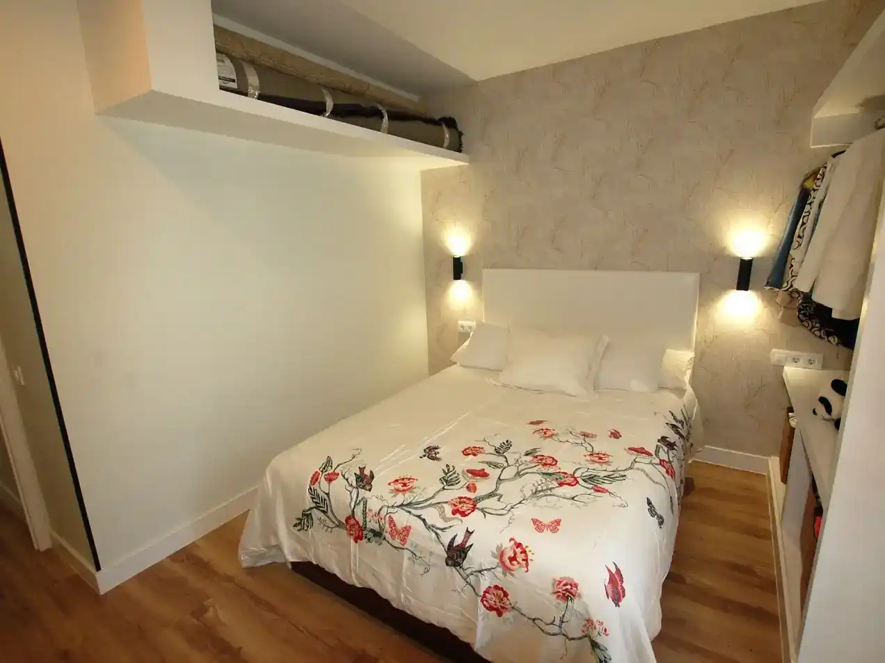 Habitación de Piso en venta en Castelldefels con Aire acondicionado y Piscina