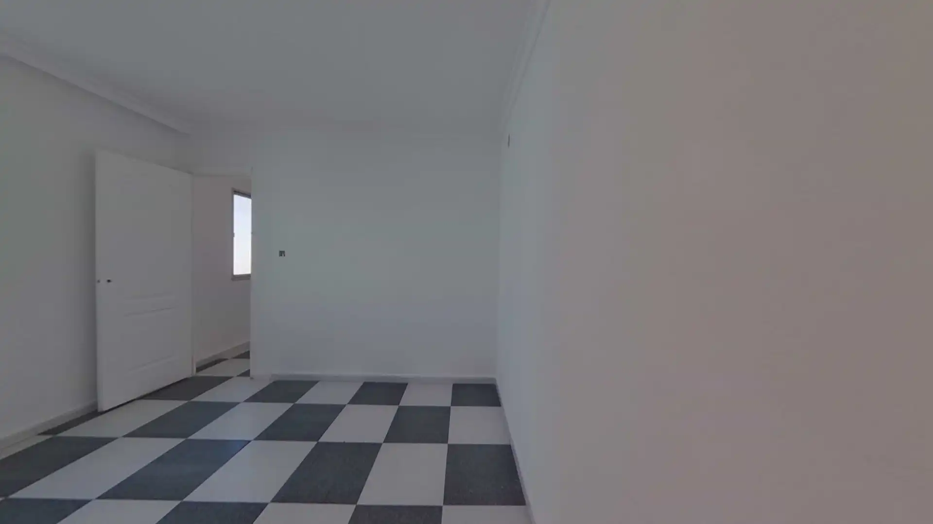 Flat for sale in La Línea de la Concepción