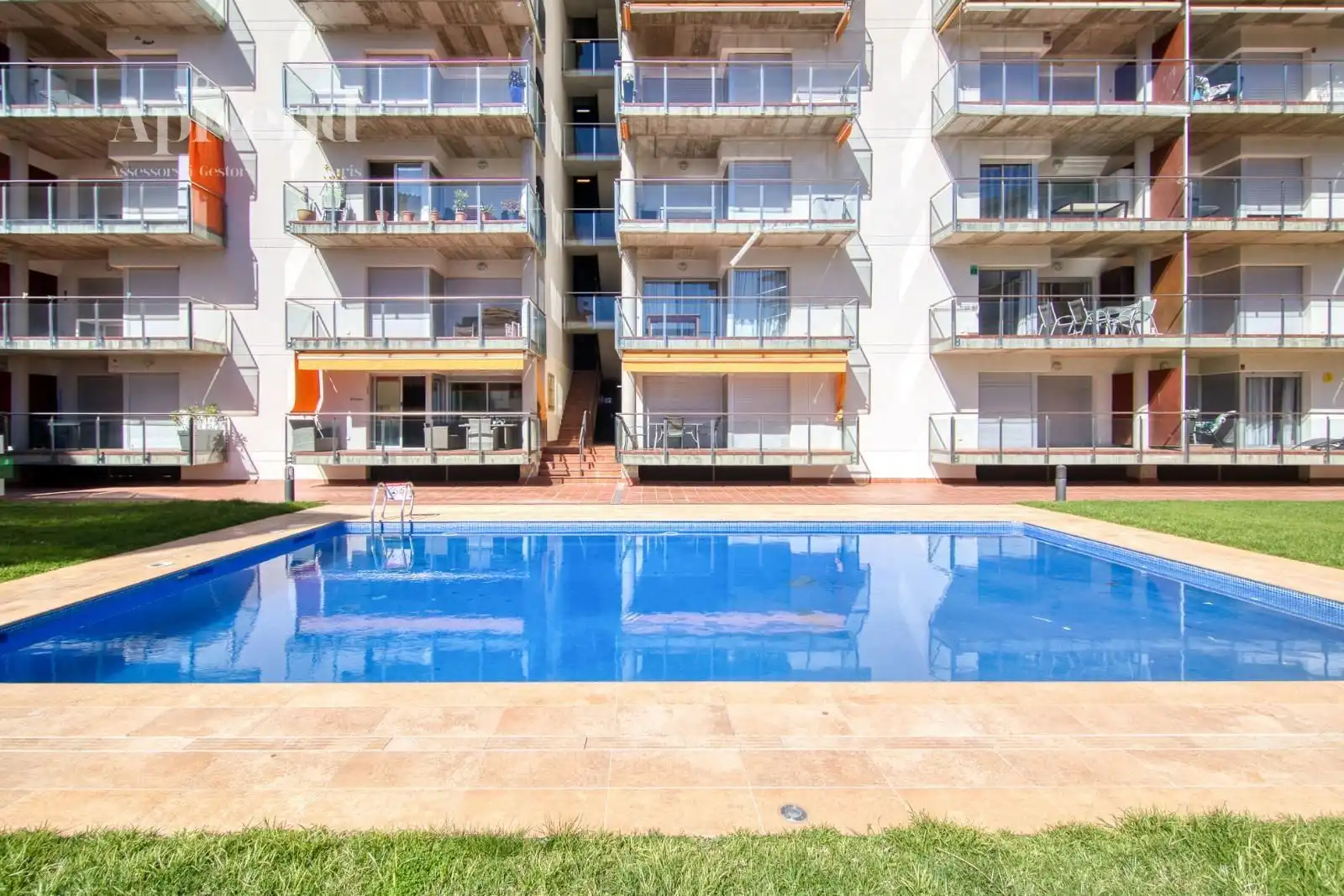 Piso con piscina en venta en Cap Blanc, imagen 4
