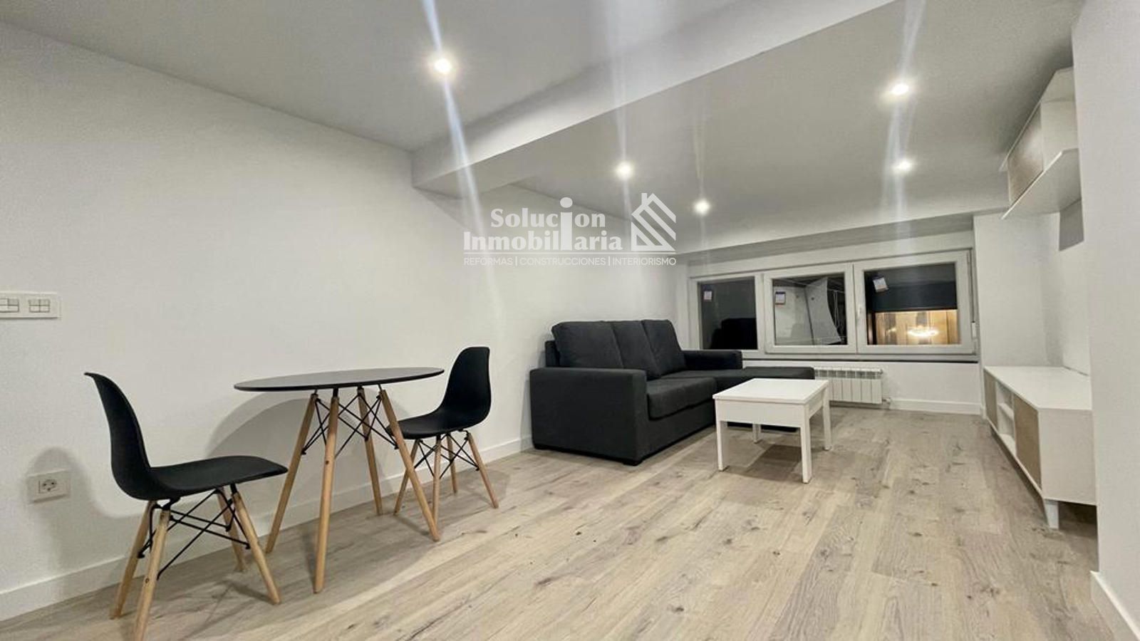 Apartment for sale in Salamanca Capital  with Heating, Parquet flooring and Oven